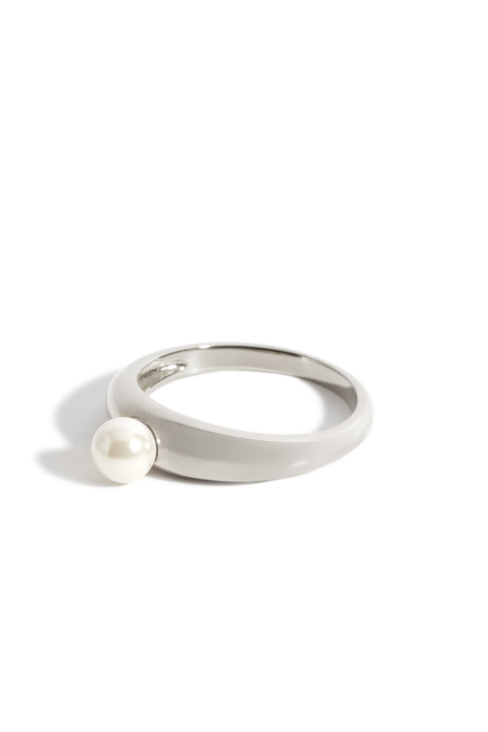 Fauve ring